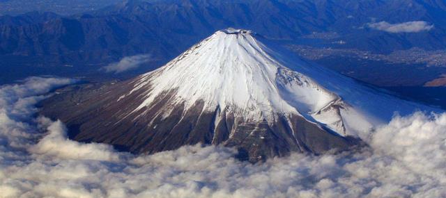 日本警察厅已经开始为富士山的可能喷发做好全面准备？-唐朝资源网
